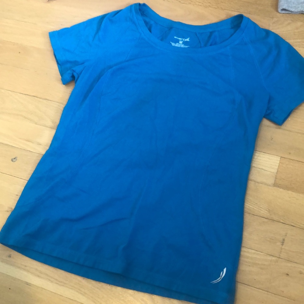 Like new workout top